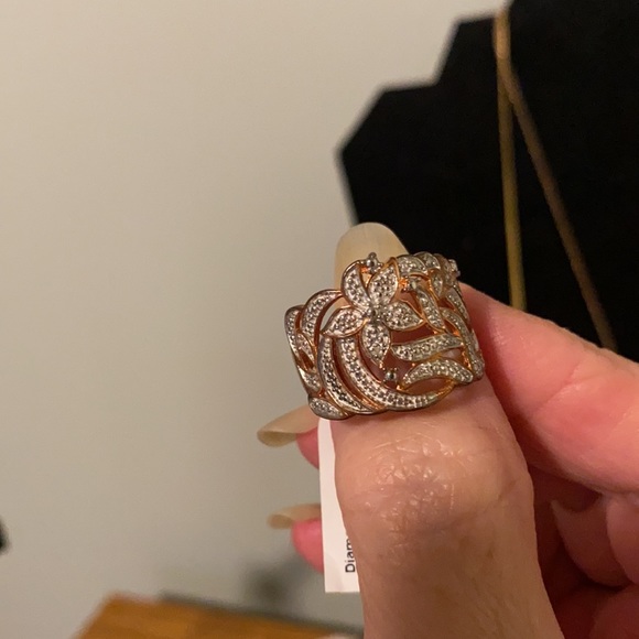 DIAMOND ACCENT RING - Picture 8 of 8